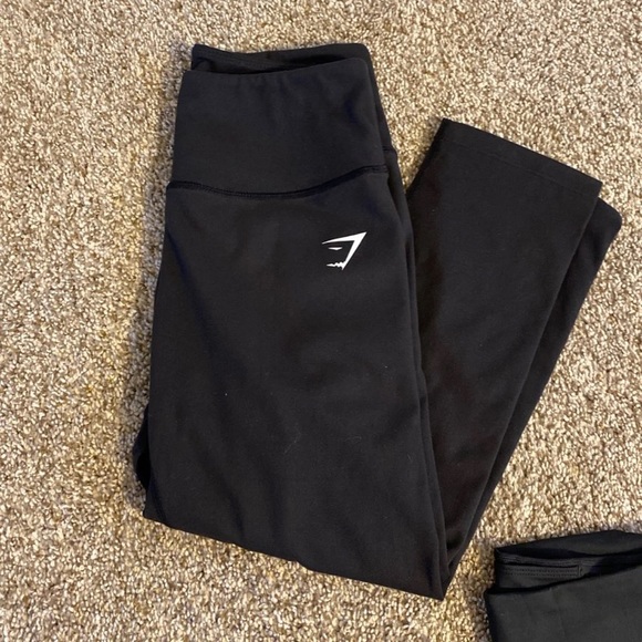 GYMSHARK LOT SIZE SMALL - Picture 2 of 5